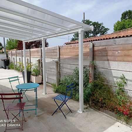 Studio Gujan-Mestras Exteriér fotografie